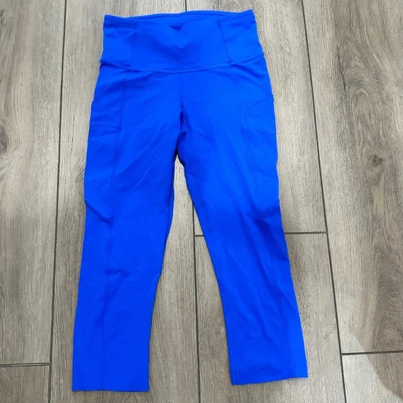 Vibrant blue Lulu lemon leggings - Picture 2 of 2